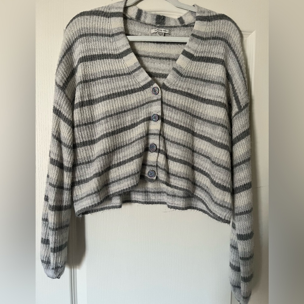 American Eagle Outfitters Cropped Sweater